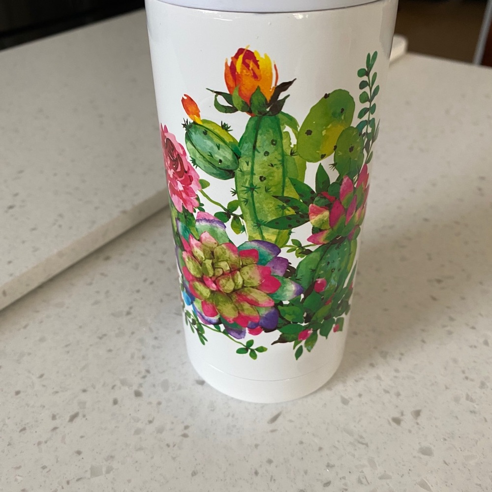 BruMate 12 oz slim can holder